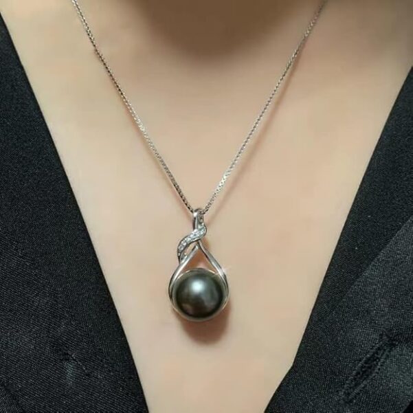 Tahitian Black Pearl Necklace - Perfect Gift for Wife, Mom, or Girlfriend - Image 4